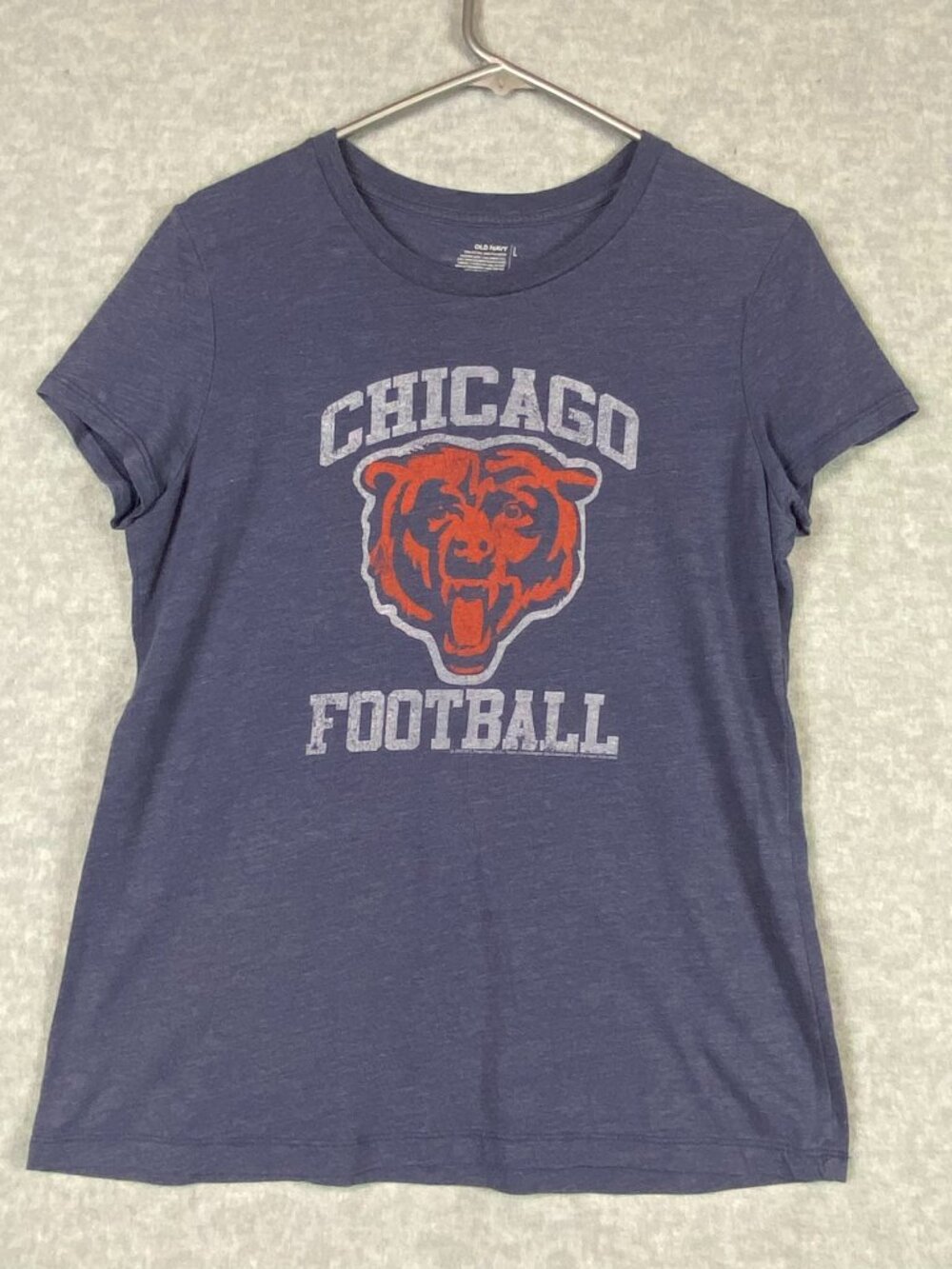 Old Navy Women's Chicago Bears T-Shirt - Size L